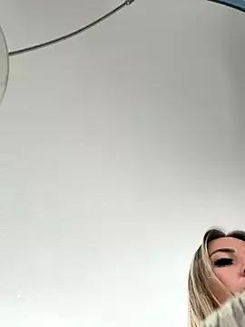 AntoniaDieSuesse webcams show profile image 
