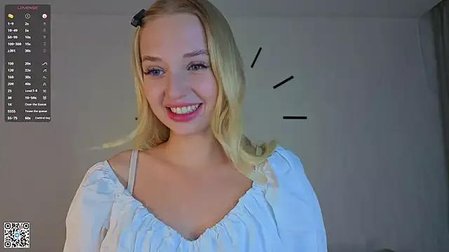 ArdathHalfhill from StripChat is Freechat