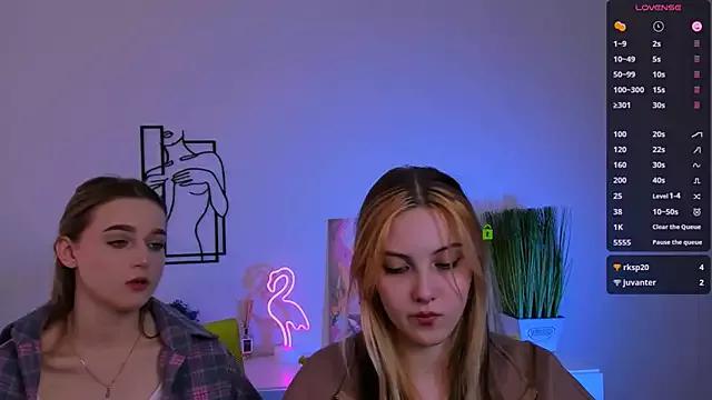 aria_moo from StripChat
