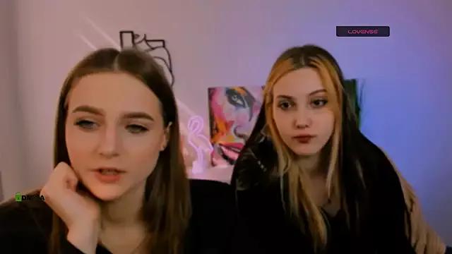 aria_moo from StripChat