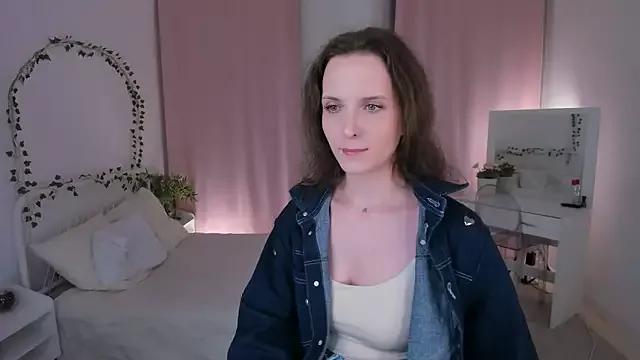 Ariadna_Shy from StripChat