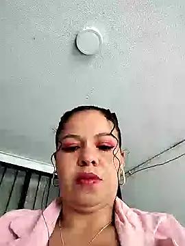 Ariana-07 from StripChat