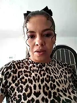 Ariana-07 from StripChat