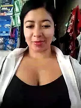 Ariana-pp03 from StripChat