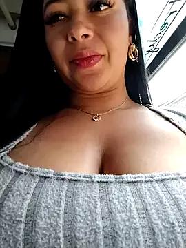 Ariana-pp03 from StripChat