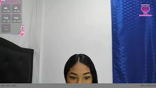 ariana19x from StripChat