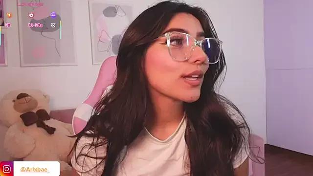 ariana_bae_ from StripChat