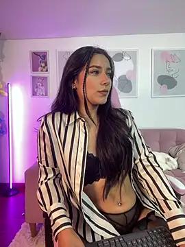 ariana_bae_ from StripChat