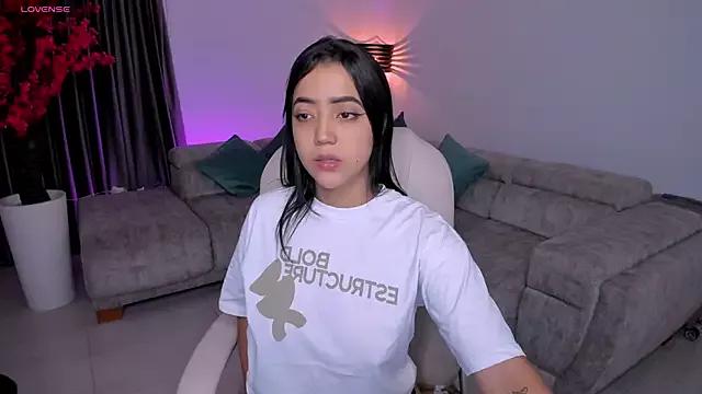 ariana_clark from StripChat