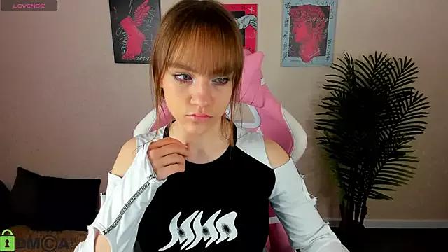 Ariana_Moor from StripChat