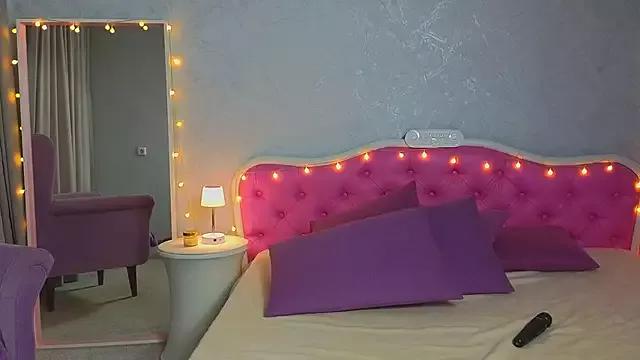 Ariana_Petite from StripChat