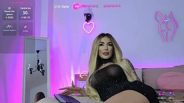 ArianaArianna from StripChat