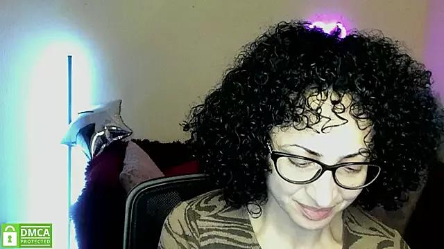 Arianasweety23 from StripChat