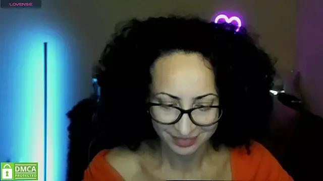 Arianasweety23 from StripChat