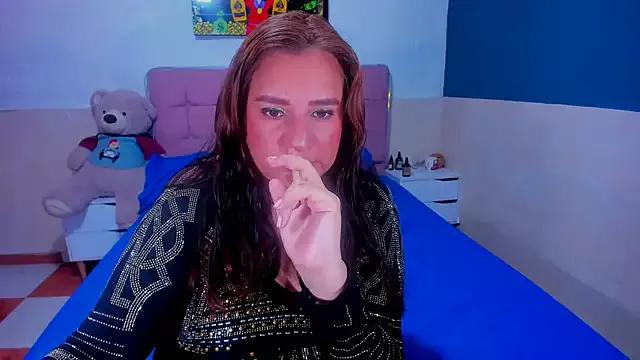 Arianna_Hot777 from StripChat is Freechat