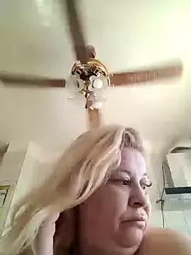 AriannaMilf from StripChat