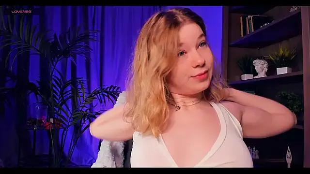 AriaraNoir from StripChat