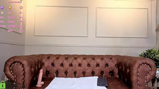 ArielBlossom___ from StripChat is Freechat