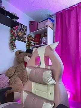 ariiel_ from StripChat