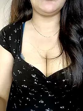 Arya_90 on StripChat