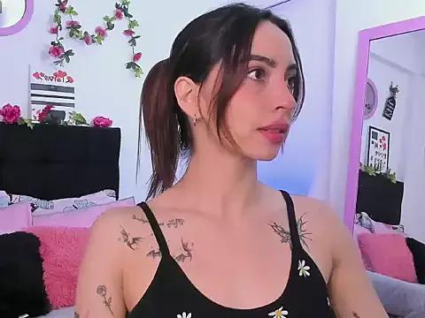 Aryane_art_ from StripChat is Freechat