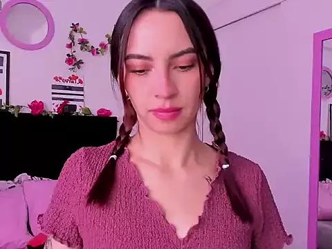 Aryane_art_ from StripChat is Freechat