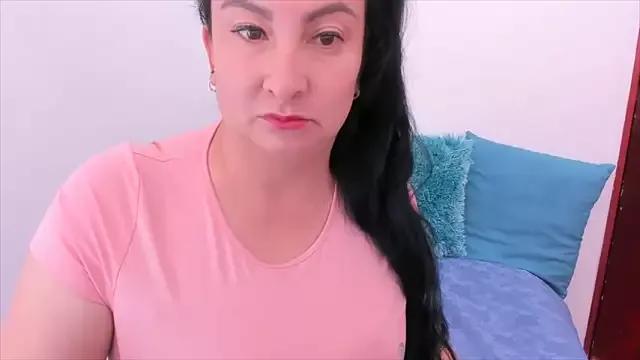 Ashyle webcams show profile image 