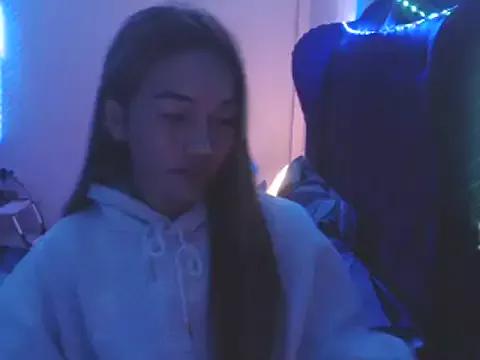 asian_cutie19 from StripChat