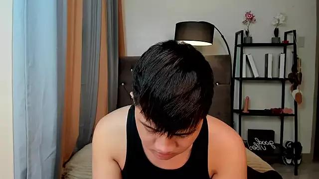 asianbigcockcutie from StripChat is Freechat