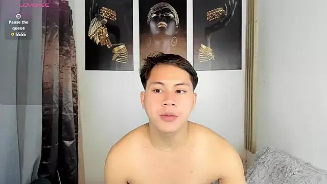 asianfuckerandrei from StripChat