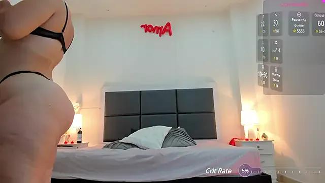 Aslhyn_Gomez from StripChat is Freechat