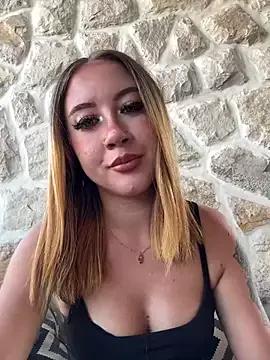 asraifae from StripChat