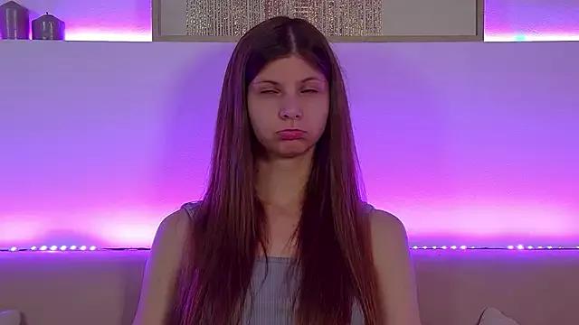 AudreyBarlow from StripChat is Freechat