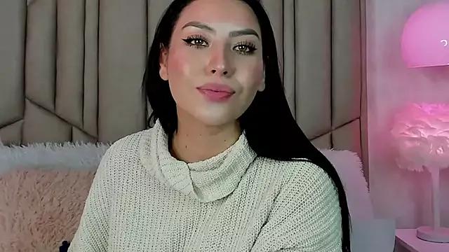 AudreyElla from StripChat is Freechat