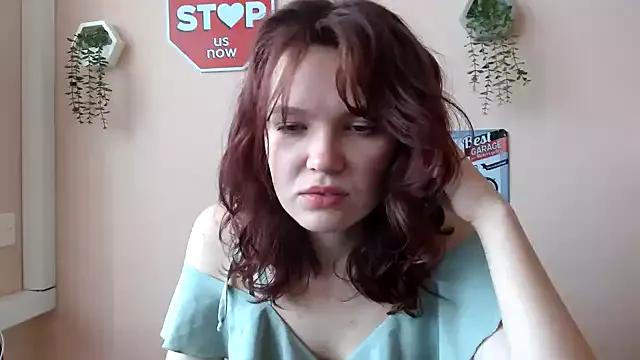Aura_Li from StripChat