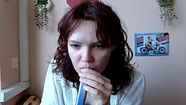 Aura_Li from StripChat