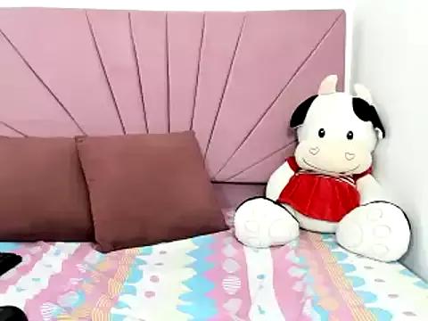 Aura_Sweet from StripChat