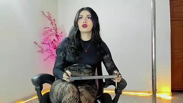auraeroticaxxx from StripChat is Freechat