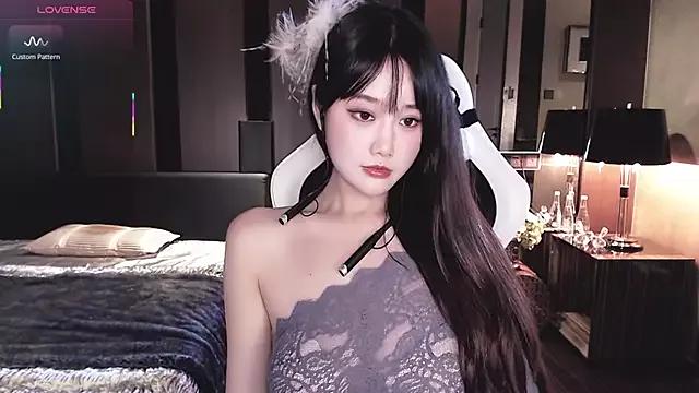 Photos of Aurora_-77 from StripChat is Freechat