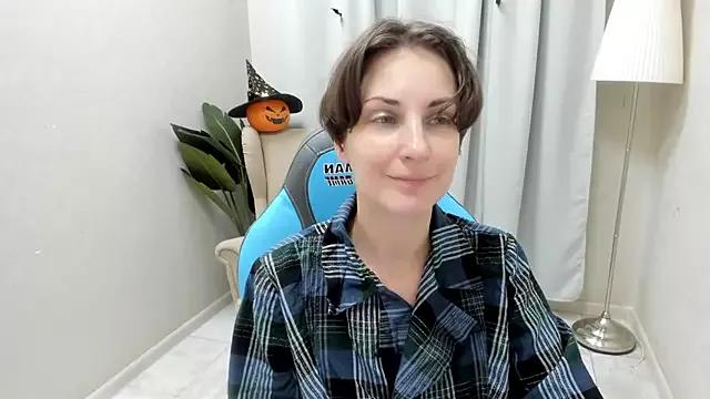 AuroraScript from StripChat is Freechat