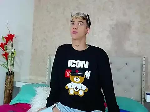 AustinPrice from StripChat is Freechat