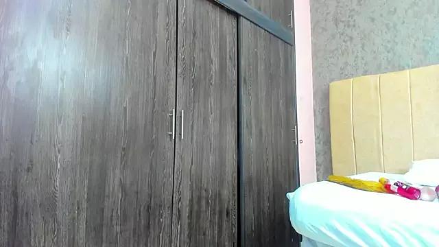 ava-am from StripChat
