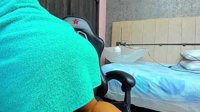 ava-am from StripChat