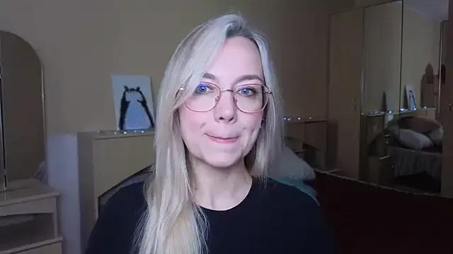 Ava_Aether from StripChat