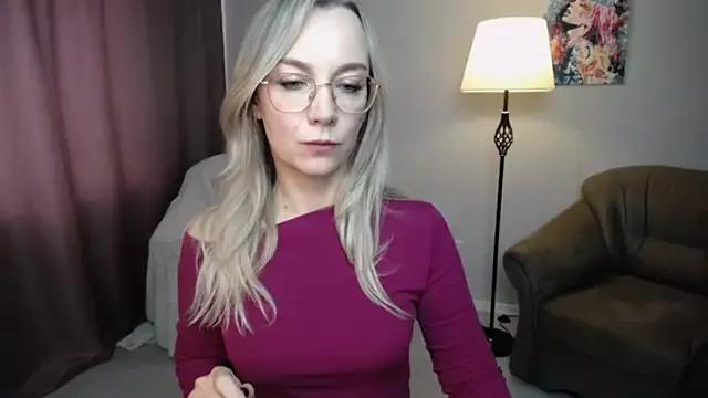 Ava_Elior webcams show profile image 