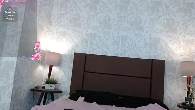 Ava_Raye from StripChat