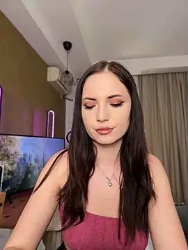 AvaGianna from StripChat