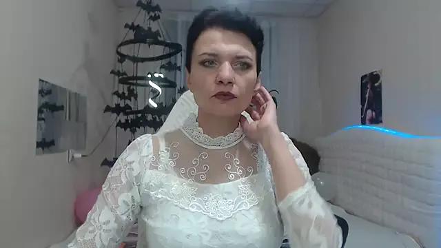 AvaSaturnian from StripChat