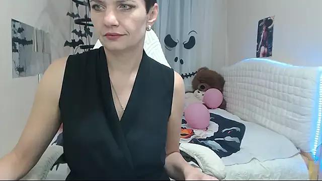 AvaSaturnian from StripChat