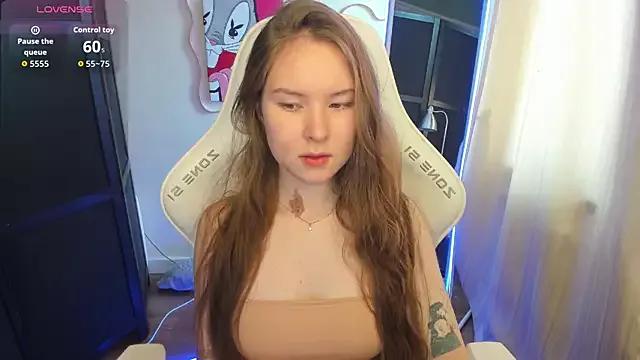 AvvaHaris from StripChat